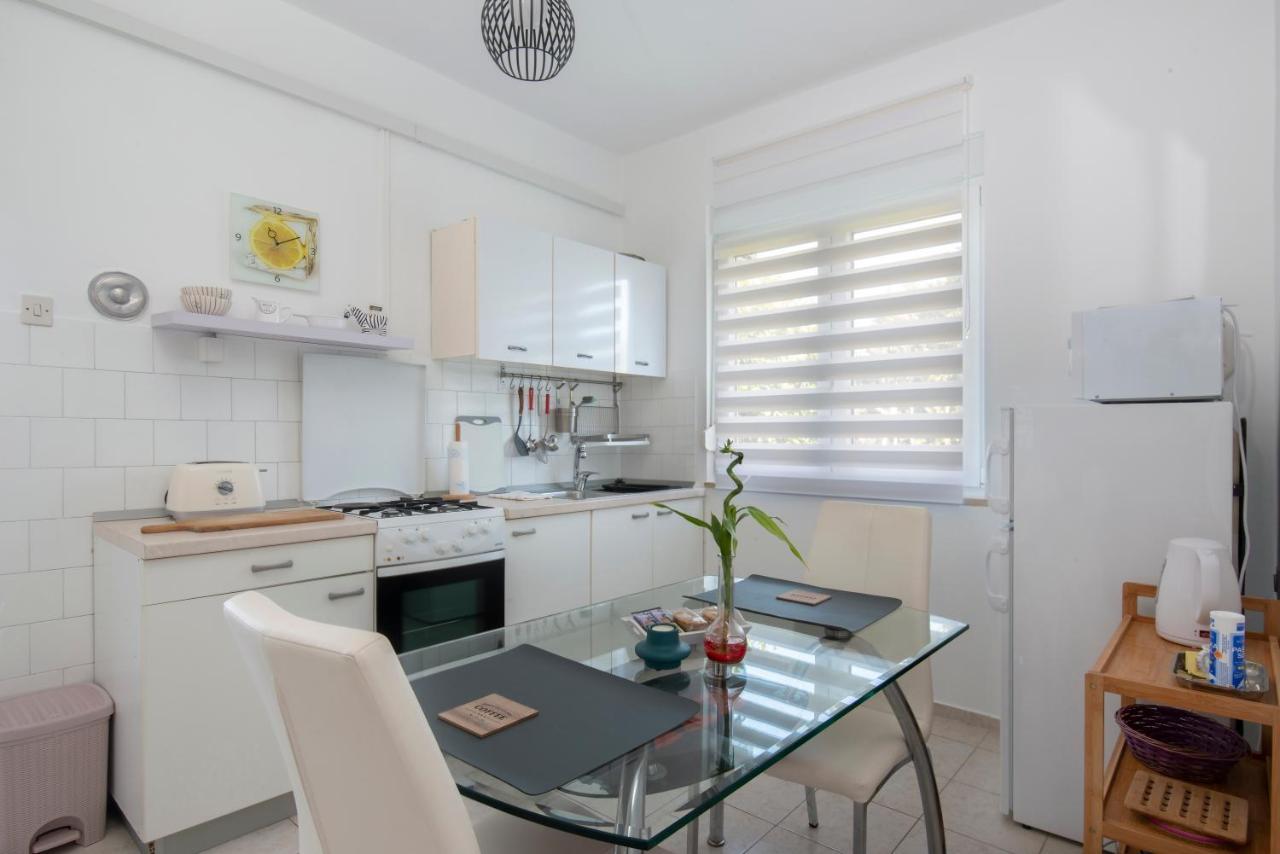 אומאג Seafront Apartment Jadri מראה חיצוני תמונה
